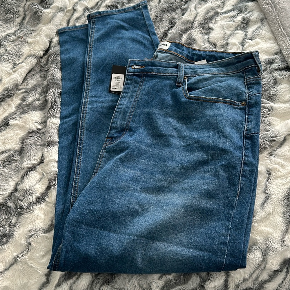 vibe check curvy stretch skinny jeans